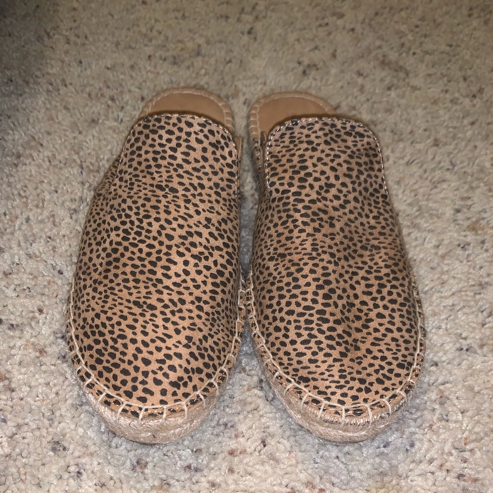 Woman’s espadrilles mules🤎